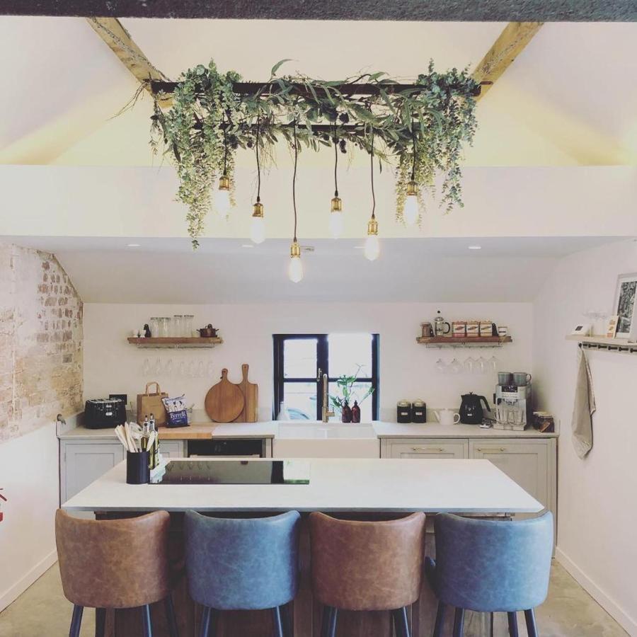 Luxury Barn With Hot Tub, Spa Treatments, Private Dining Little Budworth Zewnętrze zdjęcie
